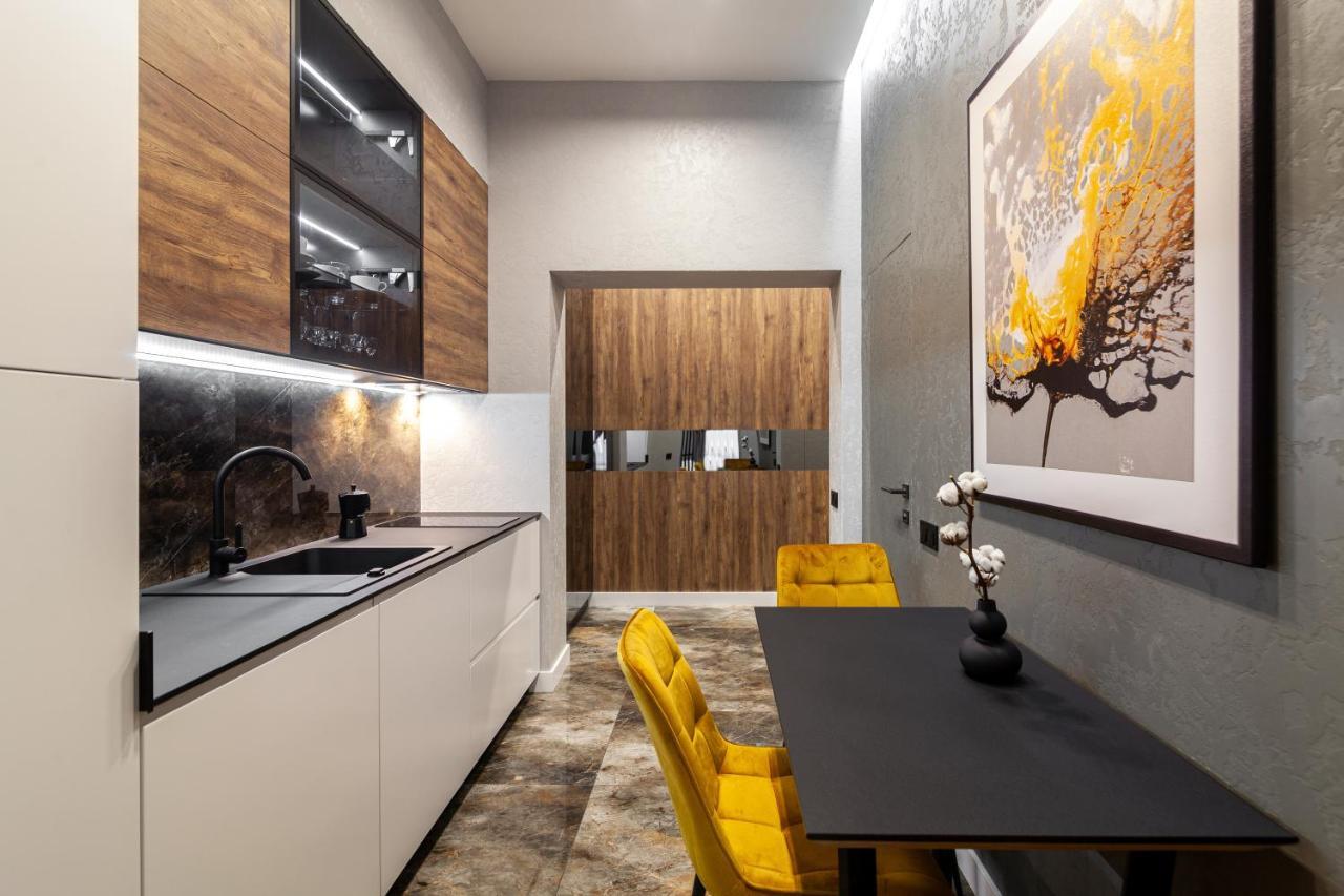 Dream Apartament On Drahomanova Street 리비프 외부 사진